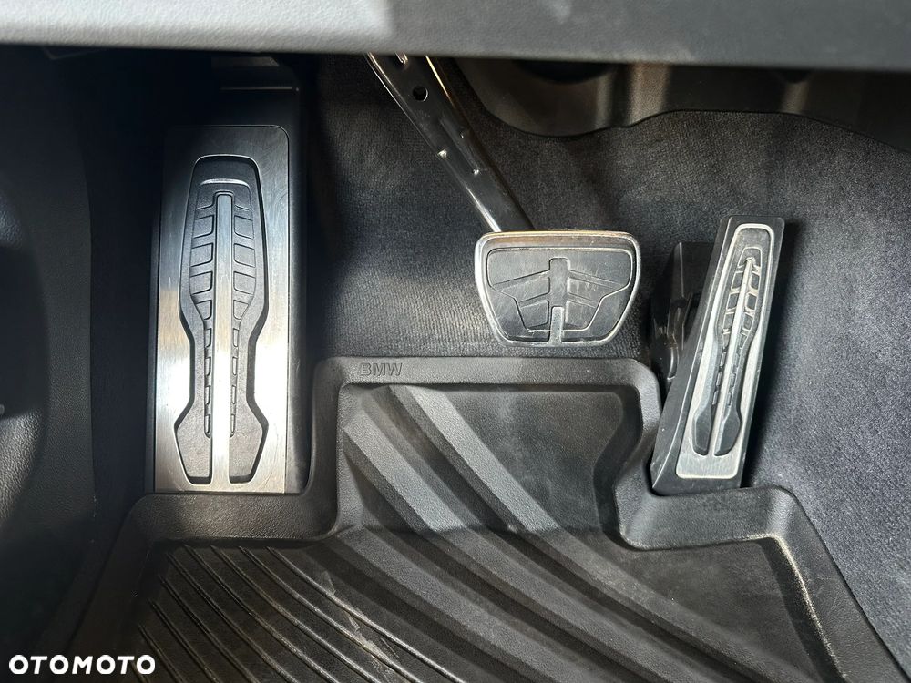 BMW i4 80.7kWh eDrive 35 - 32