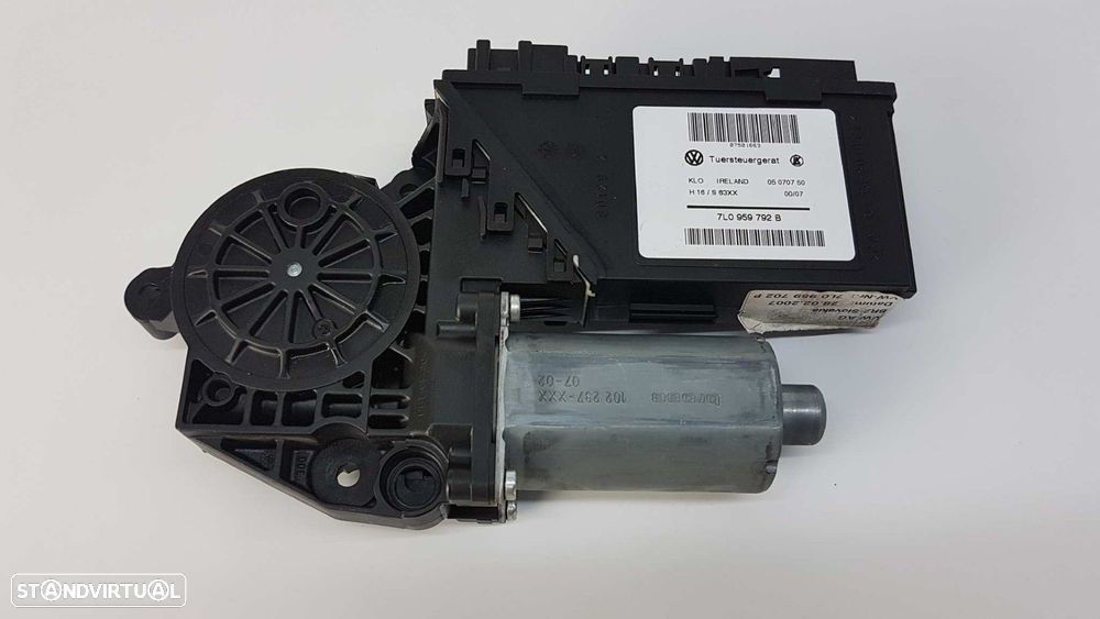 MOTOR ELEVADOR FRENTE DIREITO VOLKSWAGEN TOUAREG (7L6) V6 TDI - 1