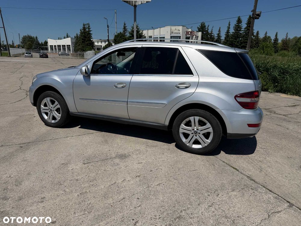 Mercedes-Benz ML - 6