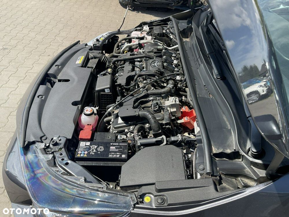 Toyota Corolla 1.8 Hybrid Comfort - 18