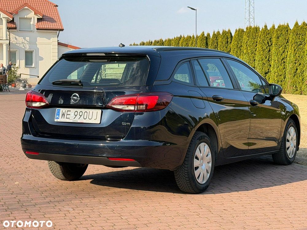 Opel Astra 1.6 CDTI Enjoy - 4