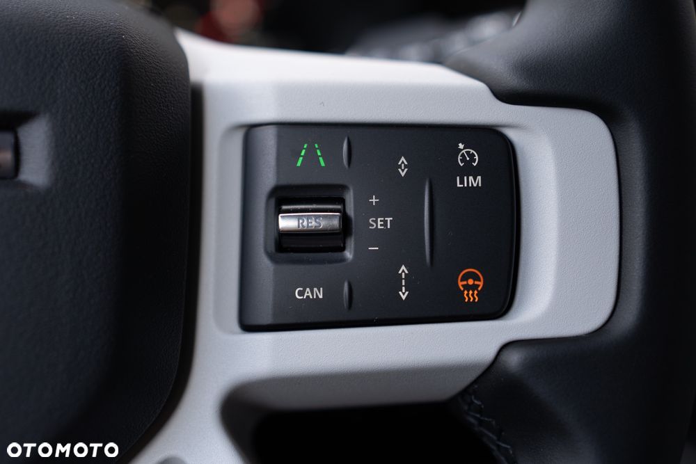 Land Rover Defender 3.0 D300 mHEV X-Dynamic HSE - 20