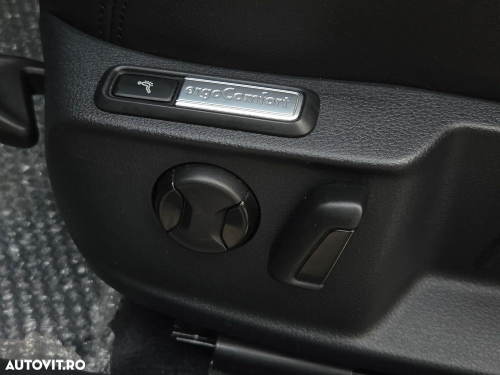 Volkswagen Passat Variant 2.0 TDI SCR 4Motion DSG (BMT) Highline - 21