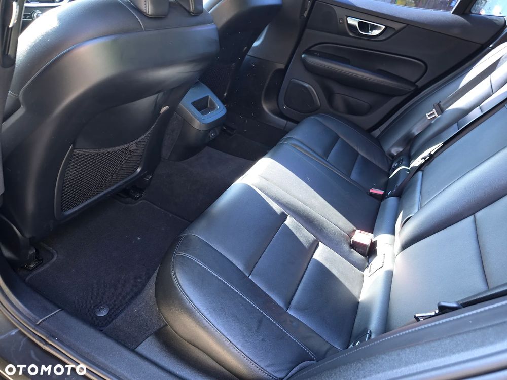 Volvo S60 - 8