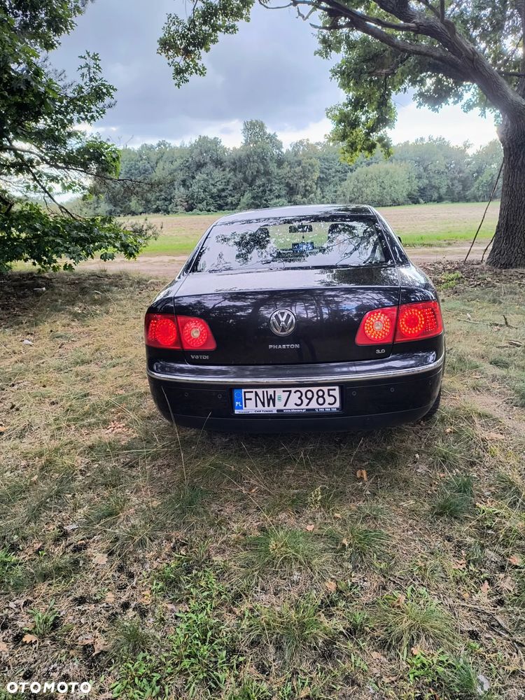 Volkswagen Phaeton - 15