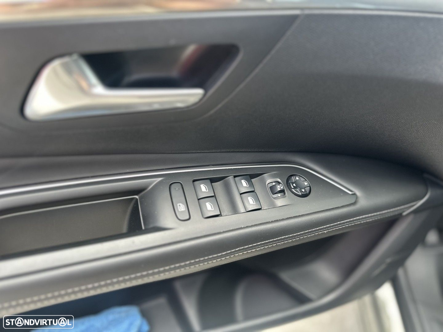 Peugeot 3008 1.6 BlueHDi Access - 10