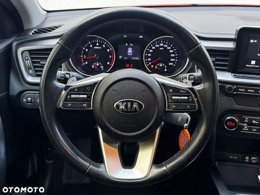 Kia Ceed 1.4 T-GDI L DCT - 12