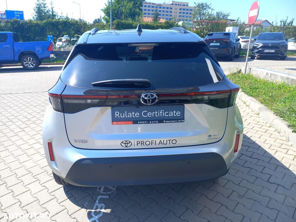 Toyota Yaris Cross 1.5 VVT-i HSD 4x4 Dynamic - 7