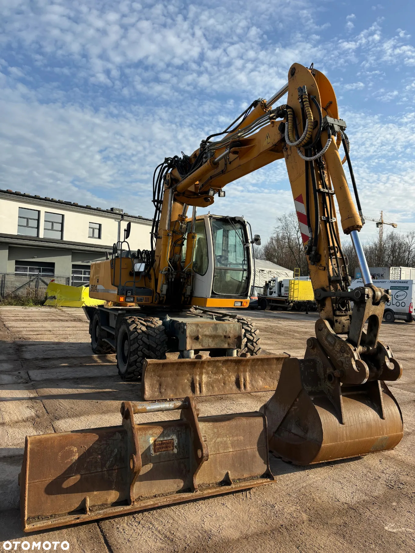 Liebherr A 904 C Litronic /Ramię 3 razy łamane / 2 ramię dodatkowo skrętne / PIĘKNA MASZYNA - 8