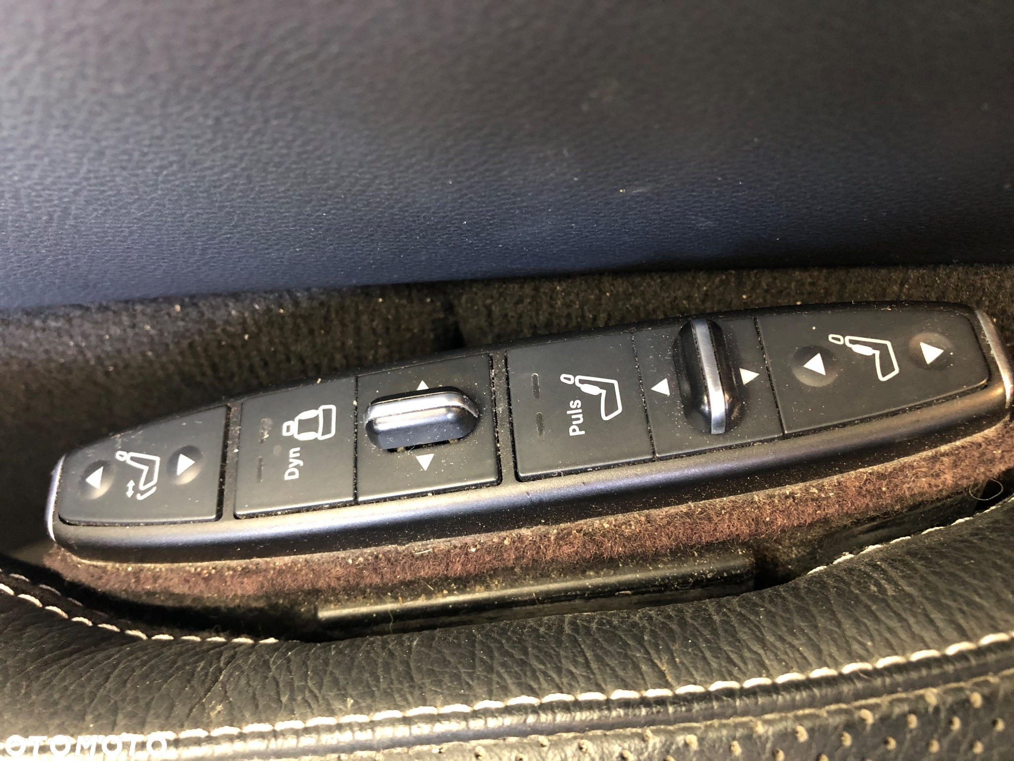 Mercedes-Benz CLS 500 4-Matic 7G-TRONIC - 13