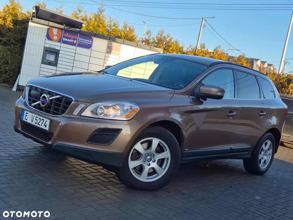 Volvo XC 60 2.4D AWD Momentum - 2