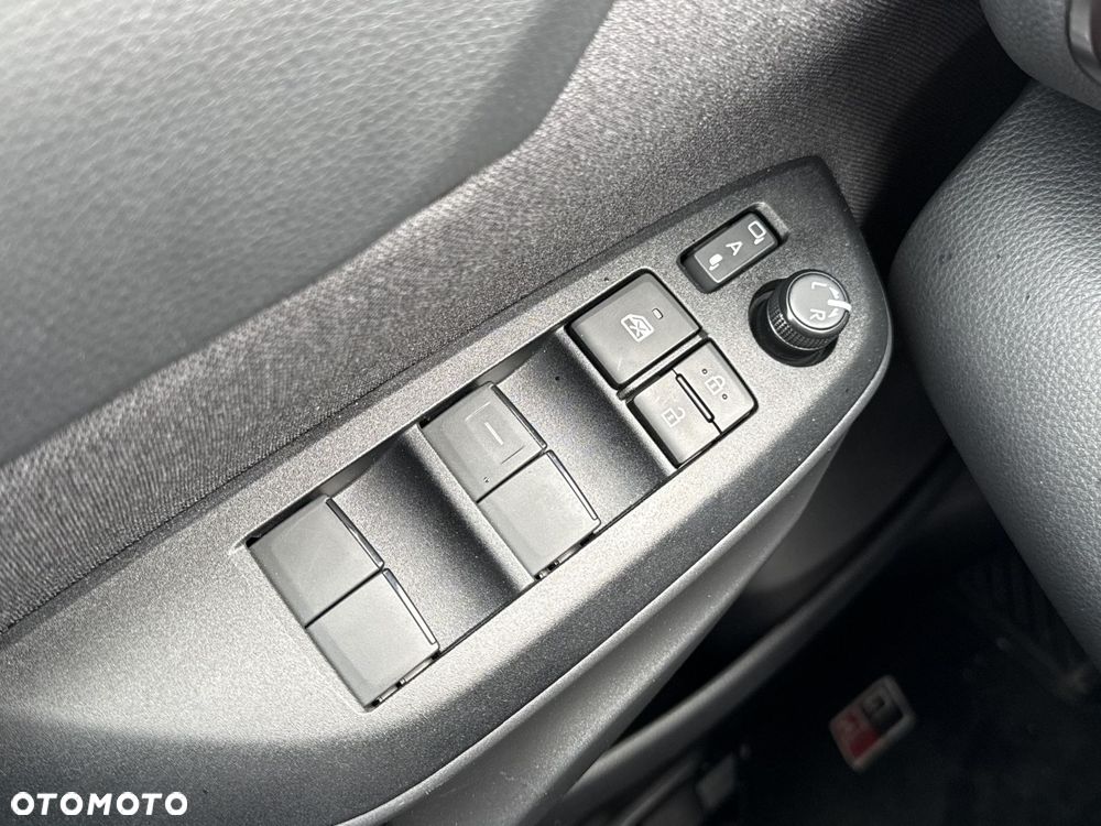 Toyota Yaris Cross Hybrid 1.5 GR Sport - 17