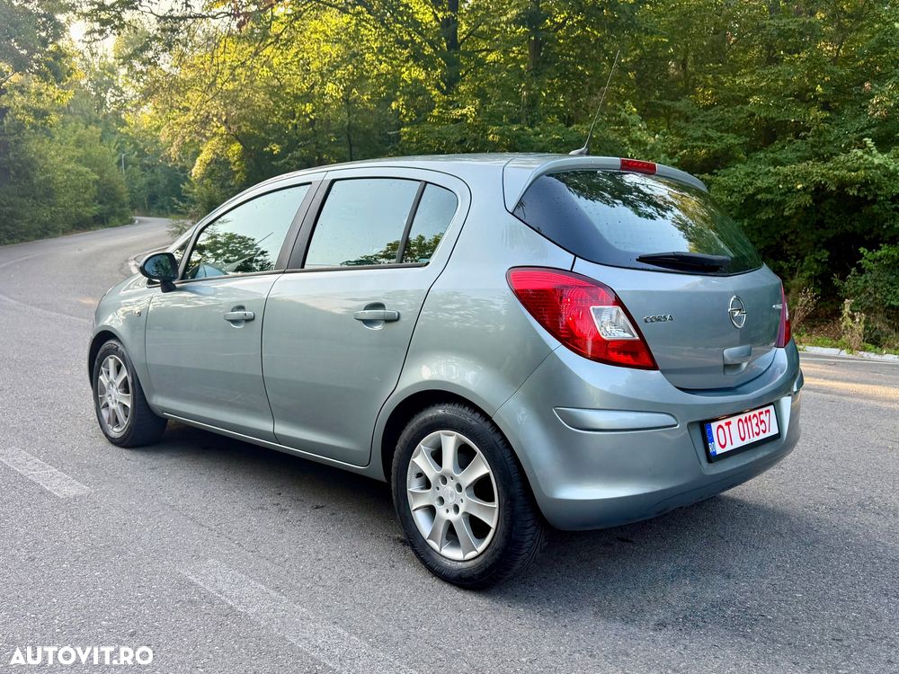 Opel Corsa 1.3 CDTI Enjoy - 16