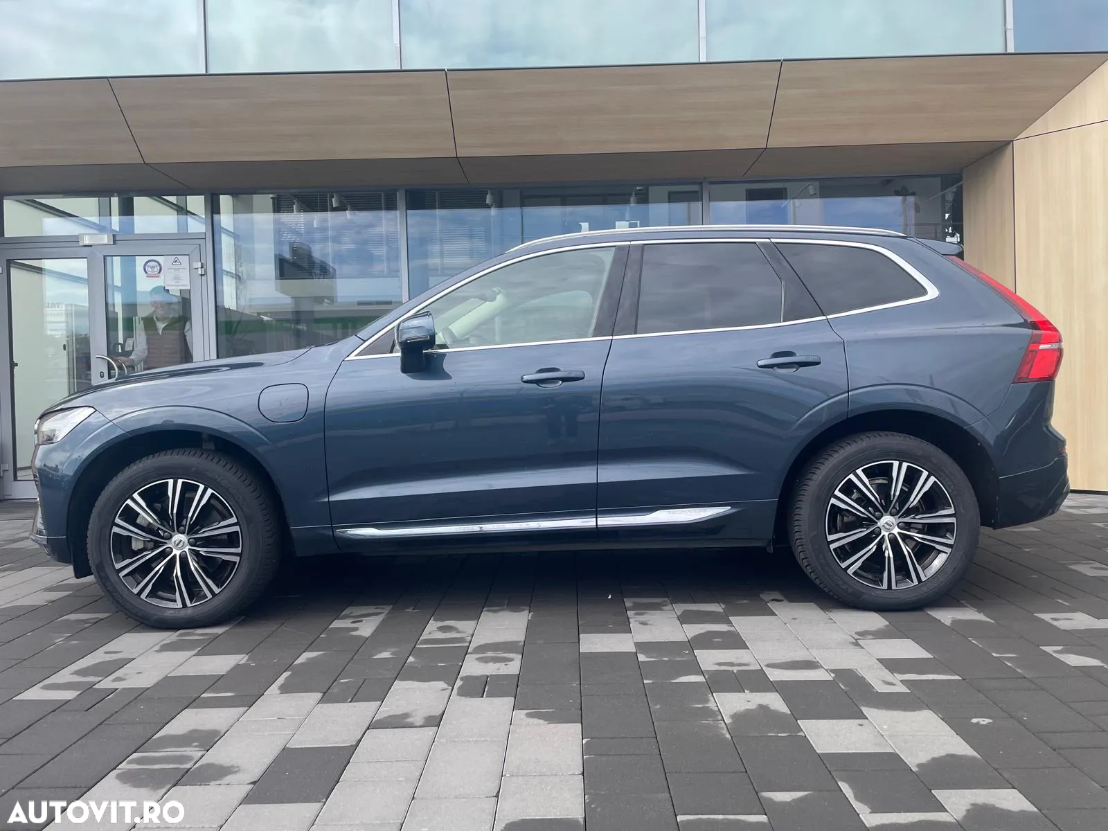 Volvo XC 60 T6 AWD Recharge Geartronic Inscription - 9