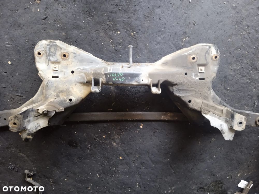 WÓZEK SANKI PRZÓD VOLVO V40 MITSUBISHI CARISMA - 2