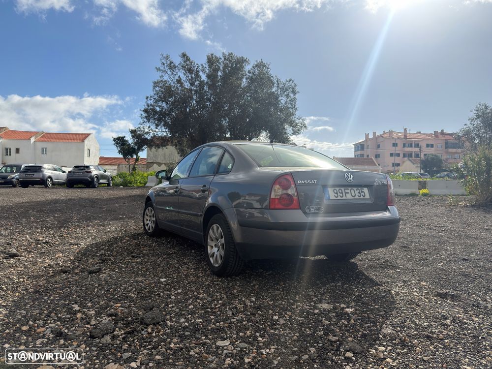VW Passat 1.9 TDi - 4