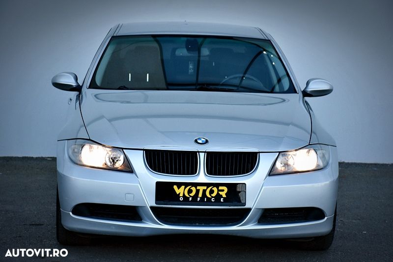 BMW Seria 3 318i - 2