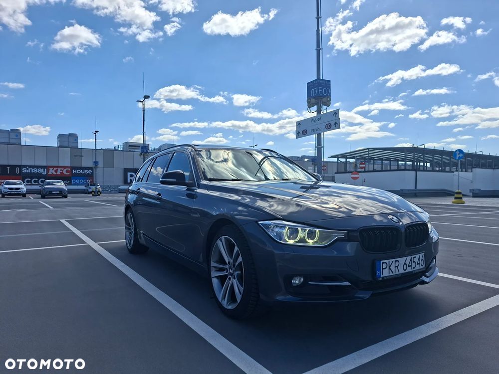 BMW Seria 3 328i Sport Line - 7