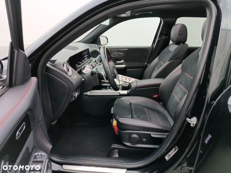 Mercedes-Benz GLB 200 7G-DCT AMG Line Advanced Plus - 11