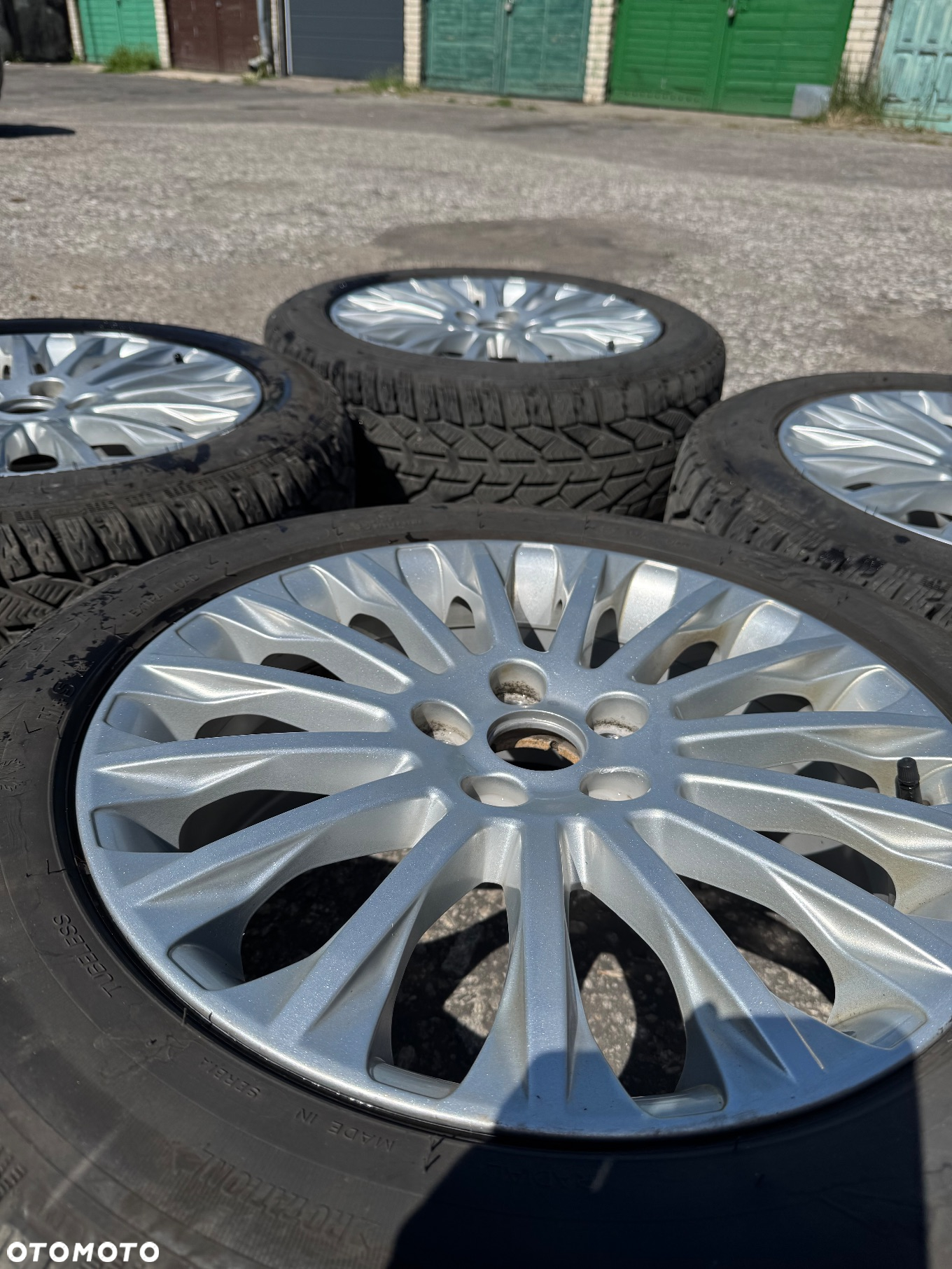 Ford C-MAX - 11