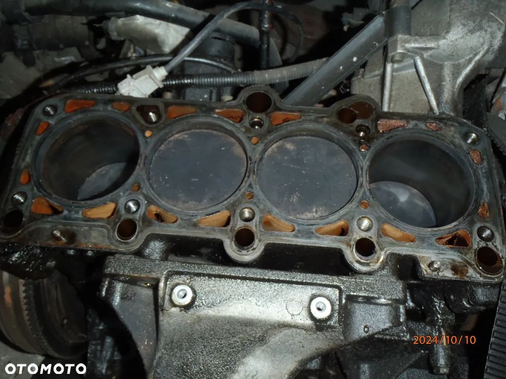 silnik wałek wałki ssący  obudowa wałka vw passat b5 audi a4 skoda seat 1.8 20v adr 058 103 373 d bez egr turbo jak nowy - 5