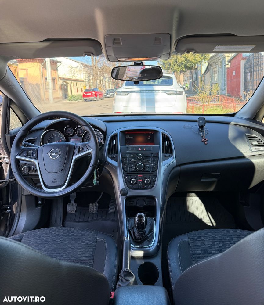 Opel Astra 1.4 Turbo ECOTEC Start/Stop Enjoy - 4