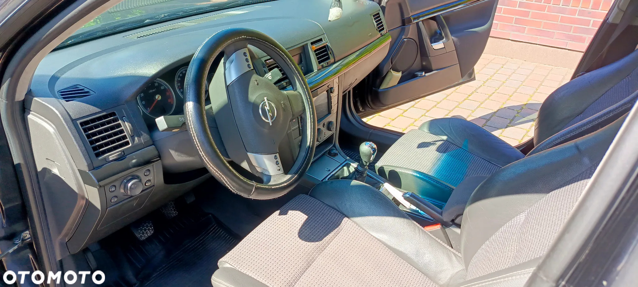 Opel Vectra 1.8 GL Young - 11
