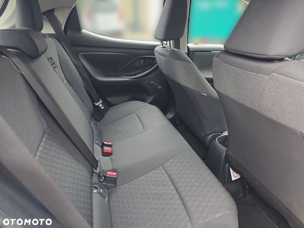 Toyota Yaris 1.5 Comfort - 11