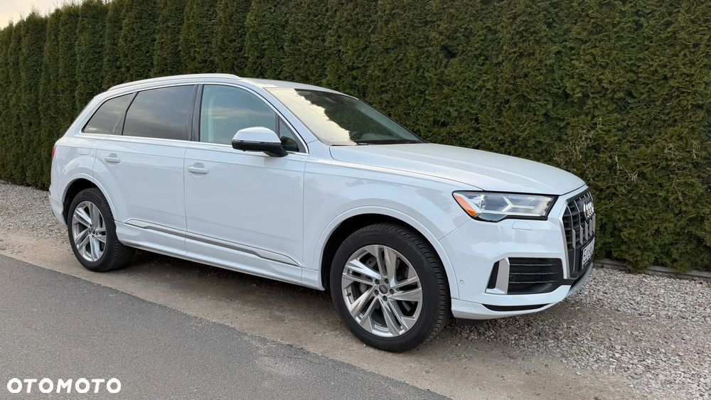 Audi Q7 - 1