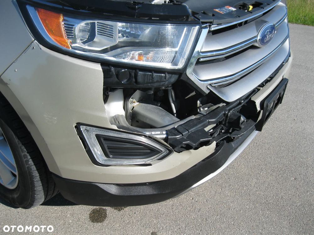 Ford Edge - 12