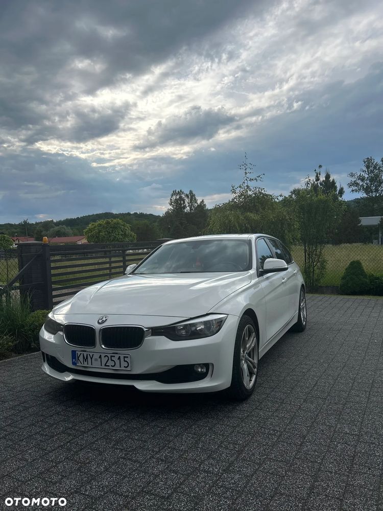 BMW Seria 3 318d - 5