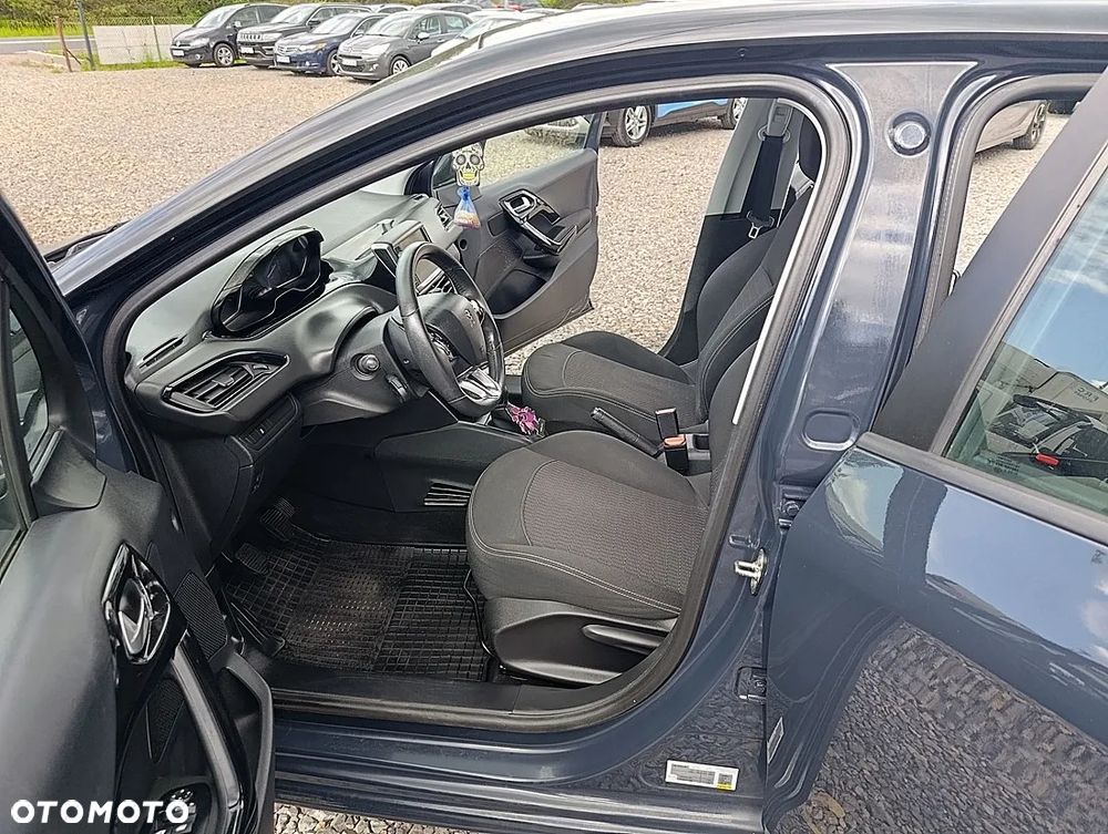 Peugeot 208 1.2 PureTech Access - 9