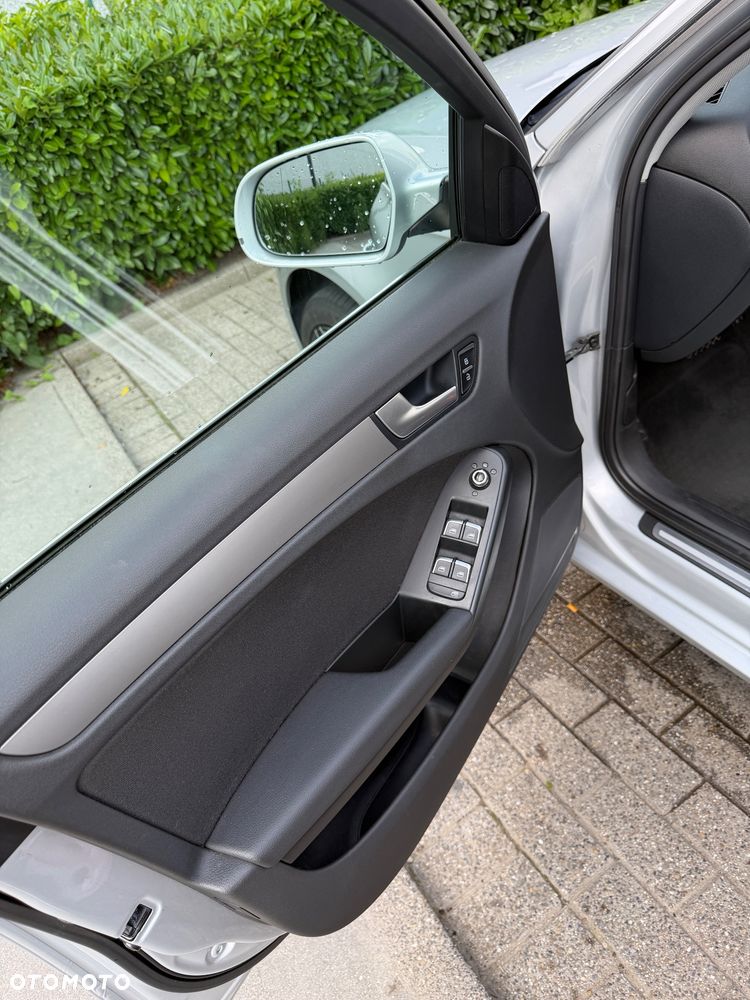Audi A4 Avant - 13