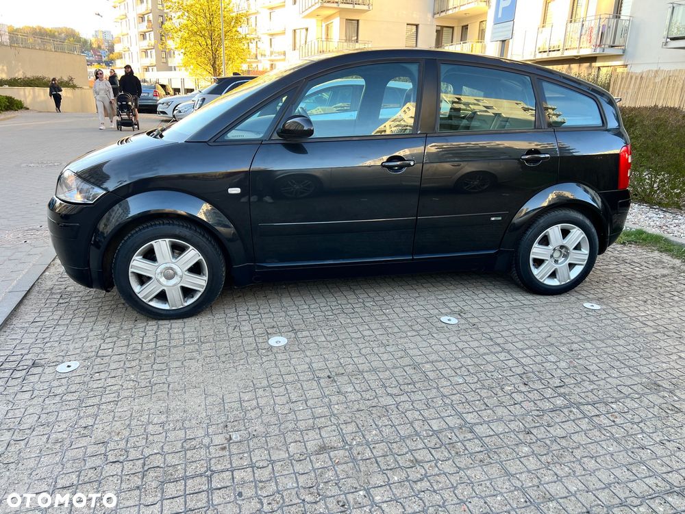Audi A2 1.4 - 12