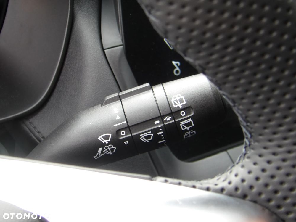 MG ZS 1.5 Excite - 27