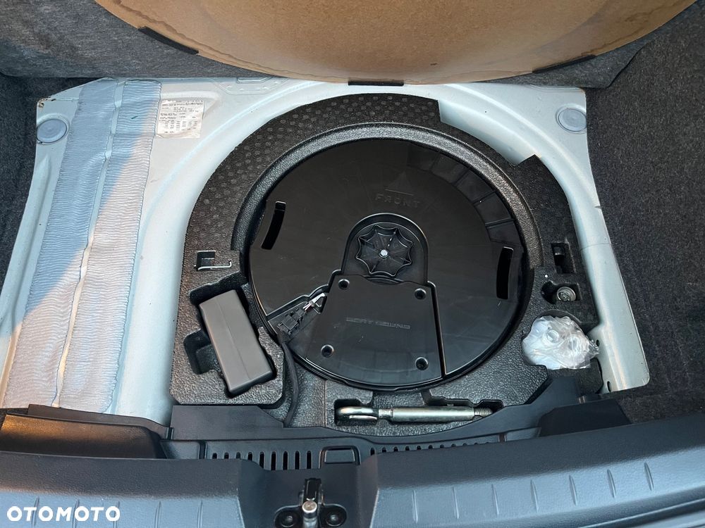 Seat Ibiza 1.2 TSI CONNECT - 36