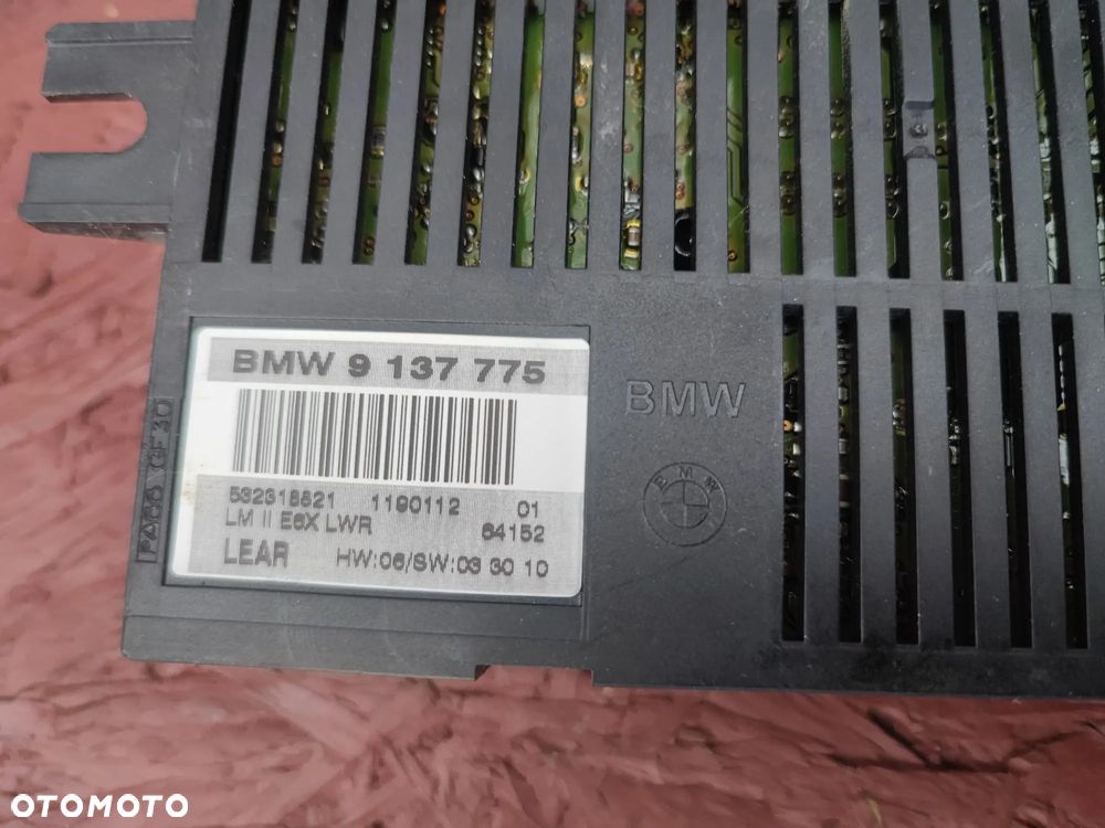 BMW E60 / E60 LCI / E61 / E61 LCI / E63 / E63 LCI / E64 / E64 LCI / E65 / E66. ORYGINALNY MODUŁ ŚWIATEŁ XENON EUROPA. O NR: 9 137 775 / 9 203 081 / 6 921 329 / 6 919 622 / 6 978 754 OEM. SPRAWNY W 100%. - 4