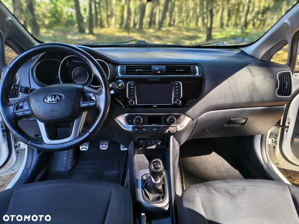 Kia Rio 1.4 crdi Business Line - 8