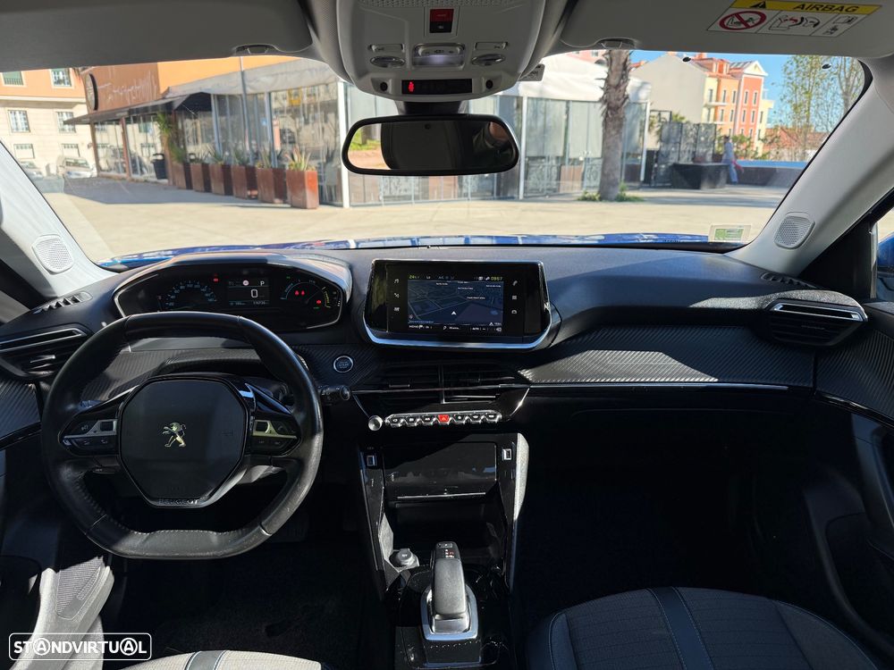 Peugeot e-2008 Allure+ - 12