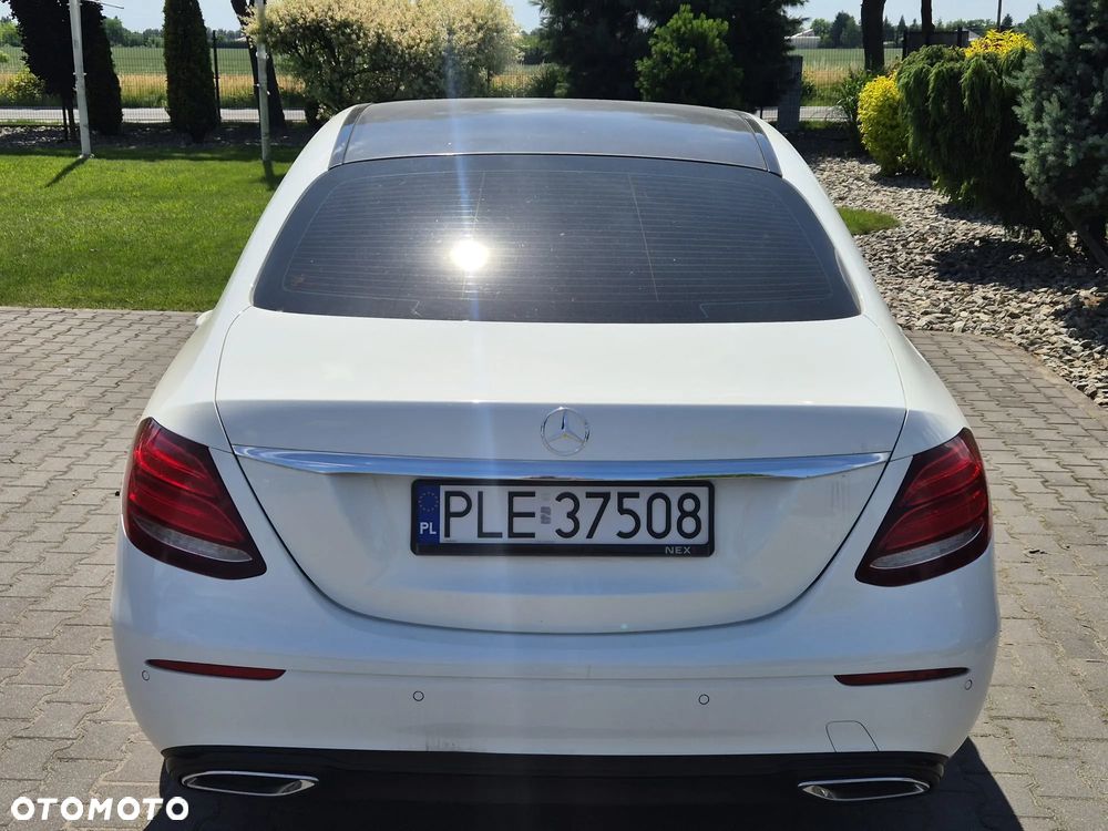 Mercedes-Benz Klasa E 200 d 9G-TRONIC - 3