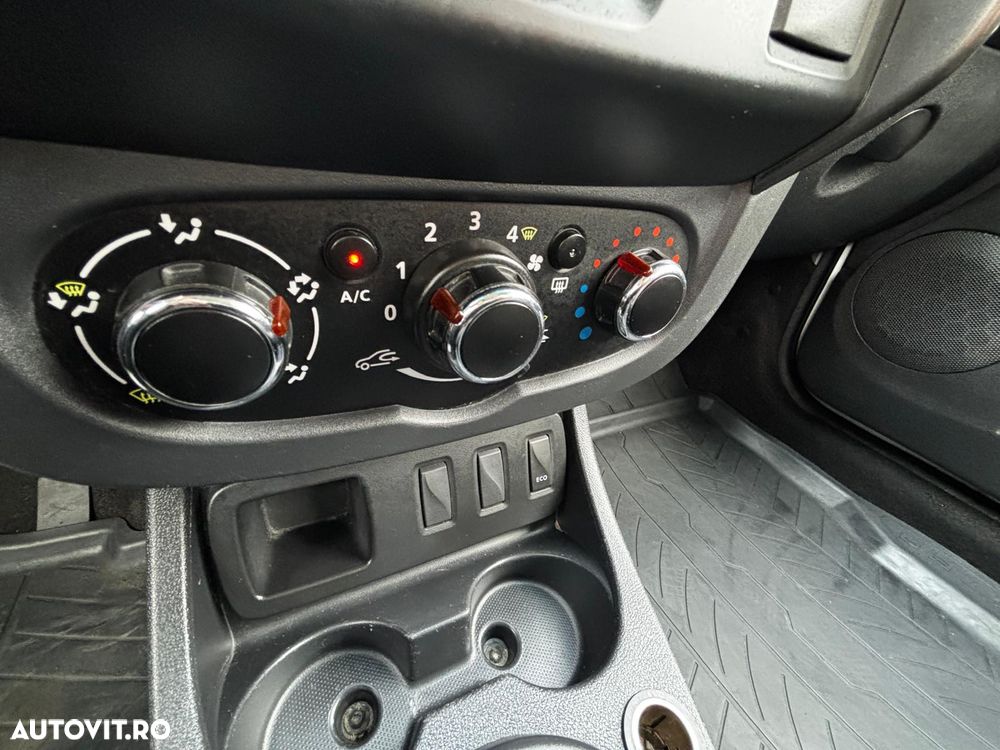 Dacia Duster 1.5 dCi 4x2 Laureate - 11