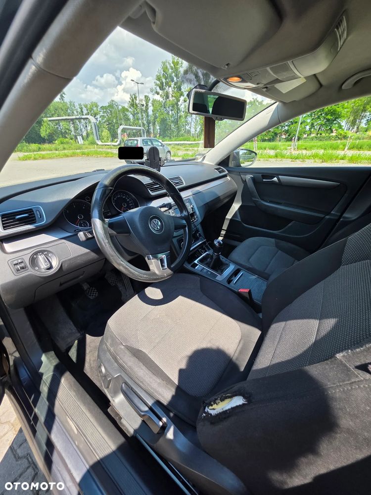 Volkswagen Passat 1.6 TDI BlueMotion - 10