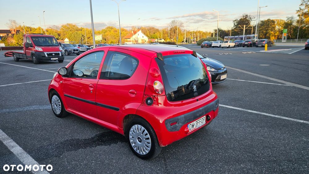 Peugeot 107 ver-1-0-urban-move - 15