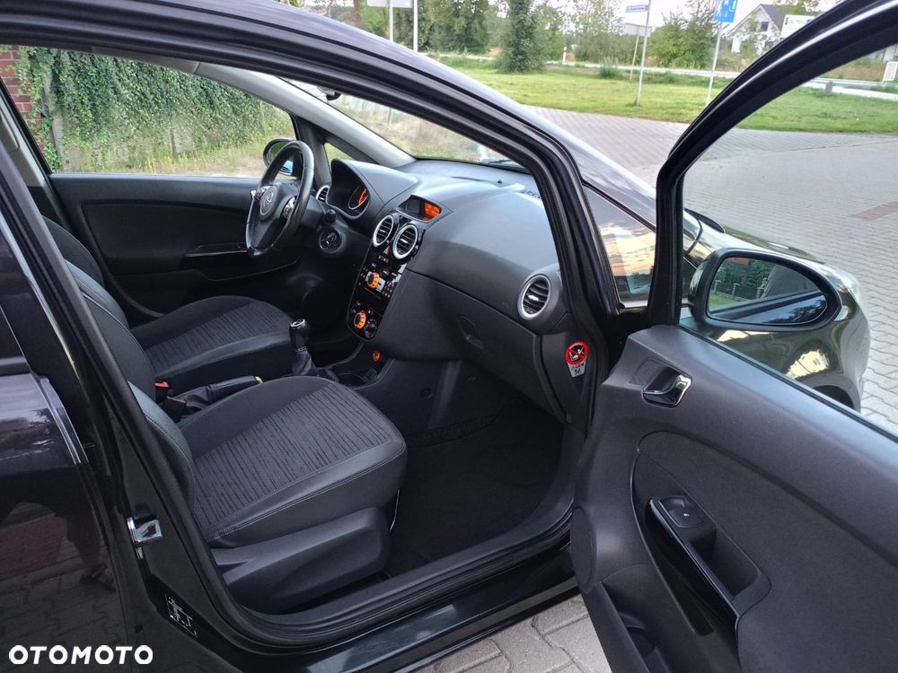 Opel Corsa - 12