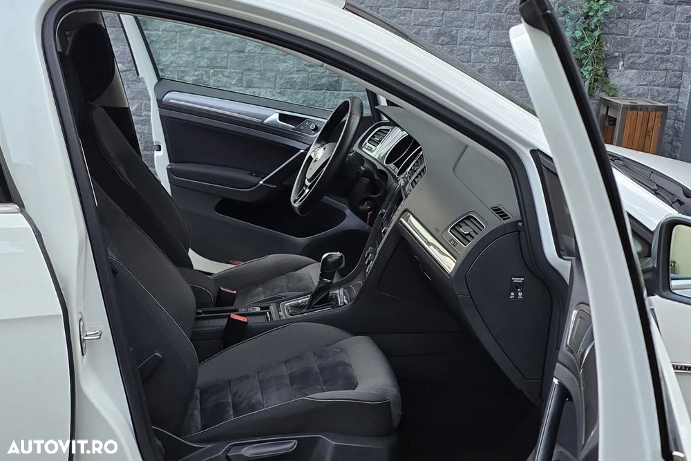 Volkswagen Golf 2.0 TDI SCR 4Motion DSG Alltrack - 12