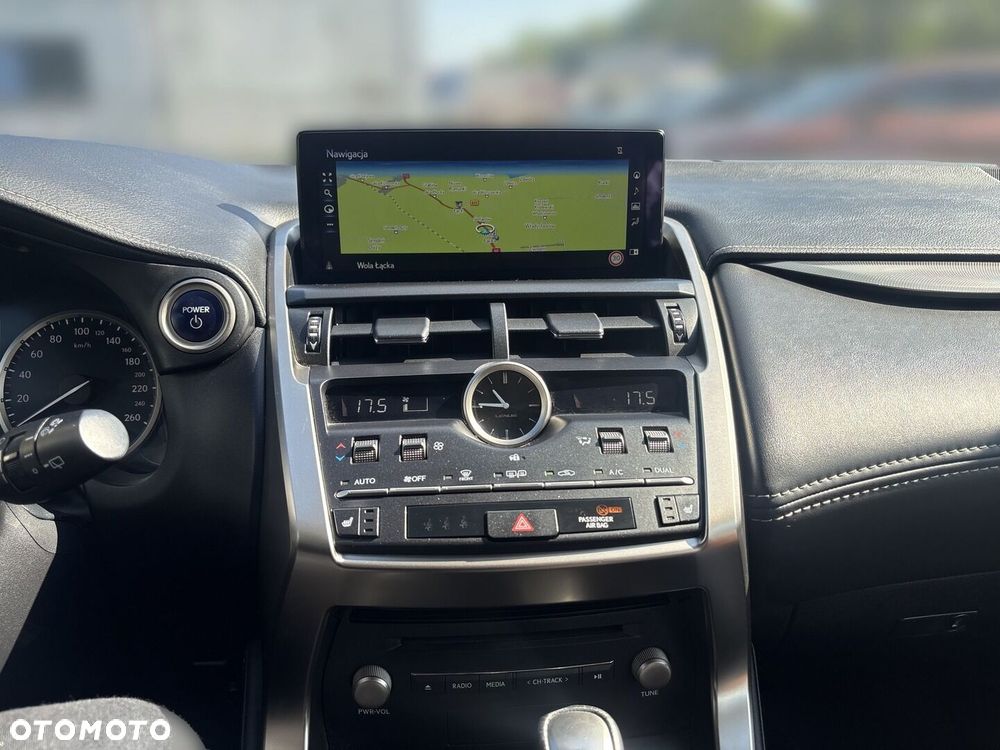 Lexus NX 300h F Impression AWD - 18