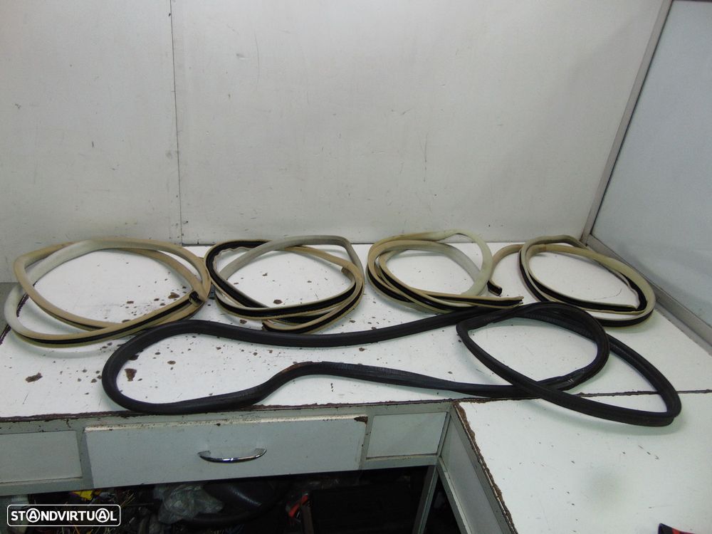 Mercedes w201/190 borrachas portas - 1