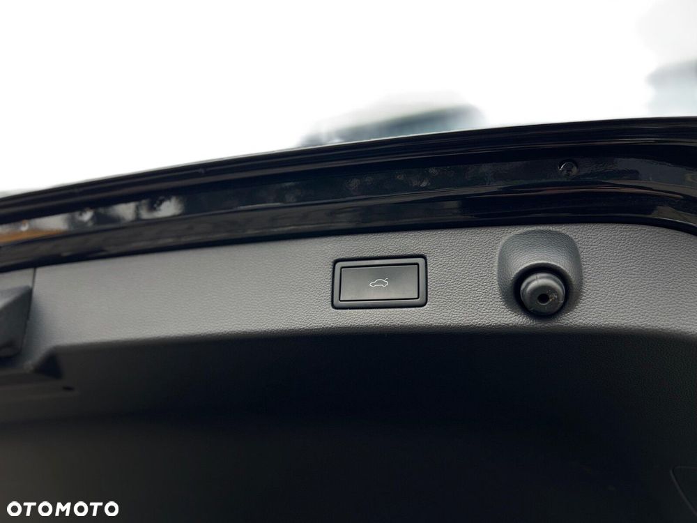 Volkswagen Arteon 2.0 TSI 4Motion R DSG - 24