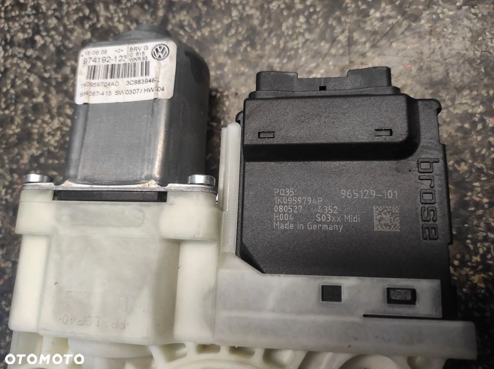 PODNOŚNIK SILNICZEK STEROWNIK SILNIK PODNOSZENIA SZYBY TYŁ PRAWY TYLNI PRAWY 1K0959794P VW PASSAT B6 LIFT CC WYSYŁKA !!!!! - 2