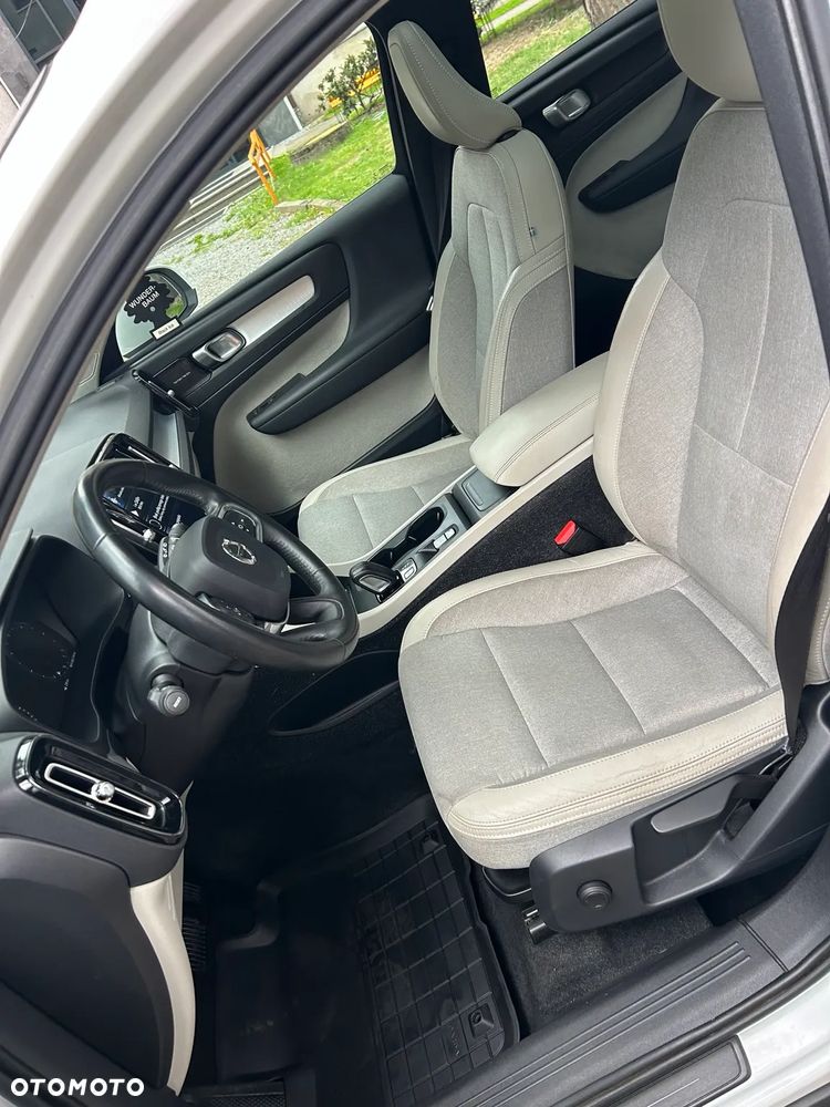 Volvo XC 40 D3 AWD Momentum - 13